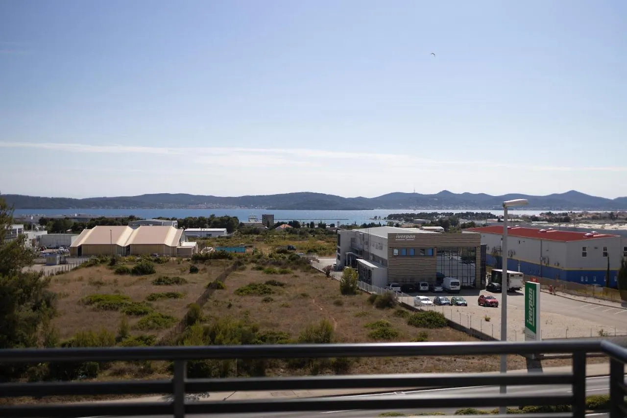 Bed & Breakfast D8 B&B Zadar